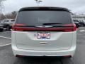 2021 Luxury White Pearl Chrysler Pacifica Touring L  photo #5