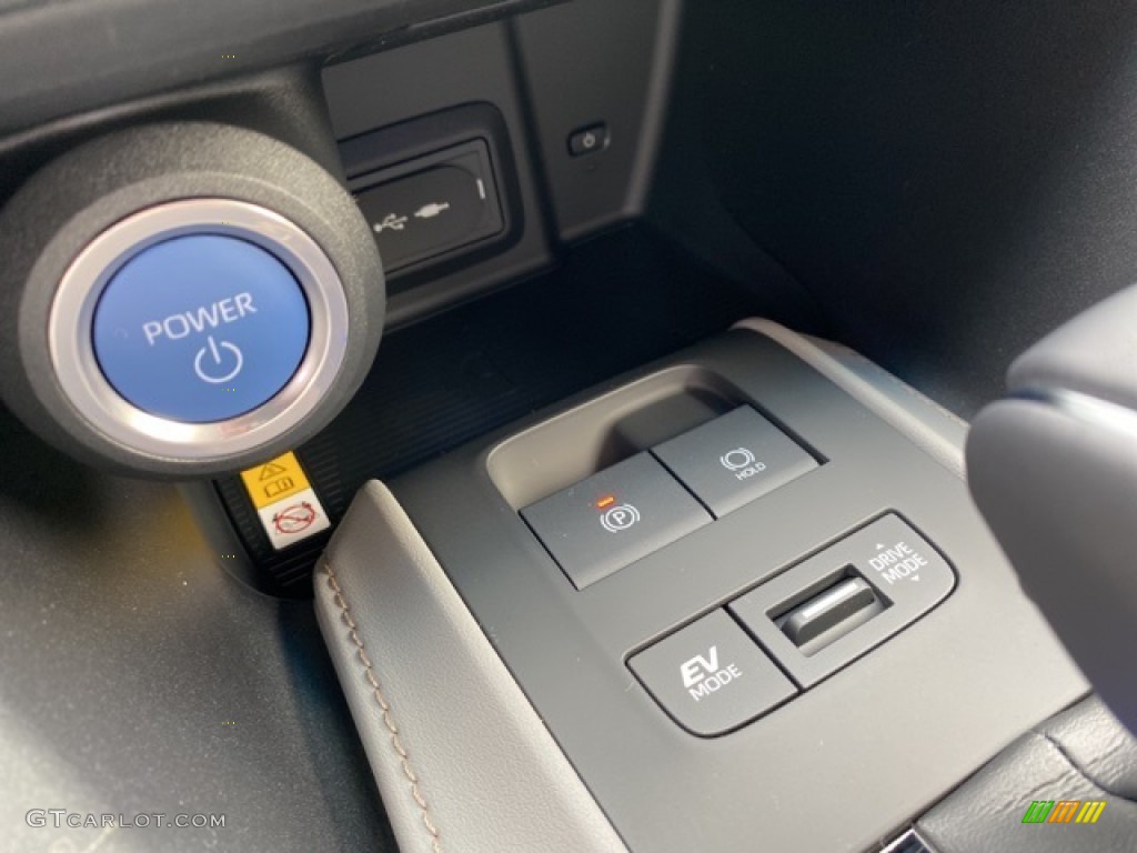 2021 Venza Hybrid LE AWD - Titanium Glow / Boulder photo #16