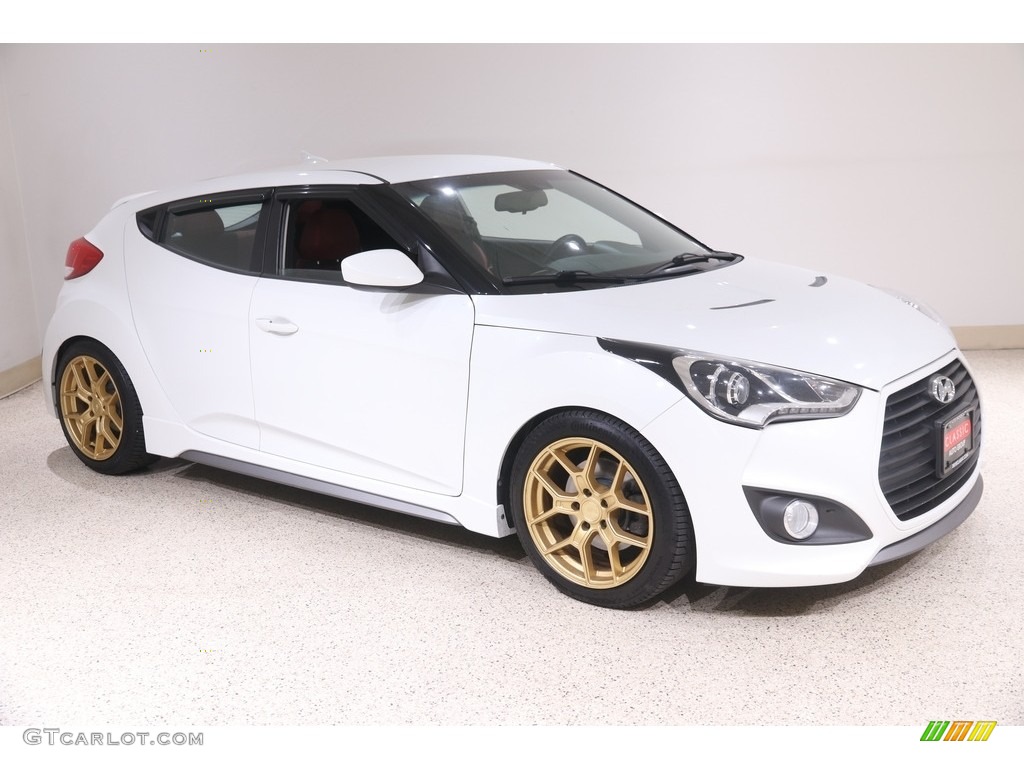 Elite White Hyundai Veloster