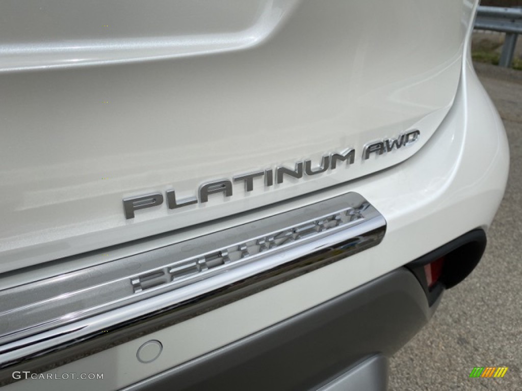 2021 Toyota Highlander Platinum AWD Marks and Logos Photo #141491582