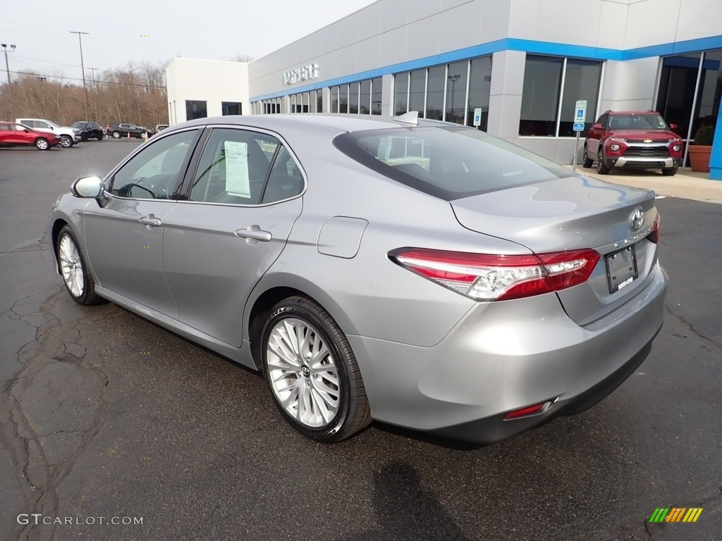 2019 Camry XLE - Celestial Silver Metallic / Ash photo #4