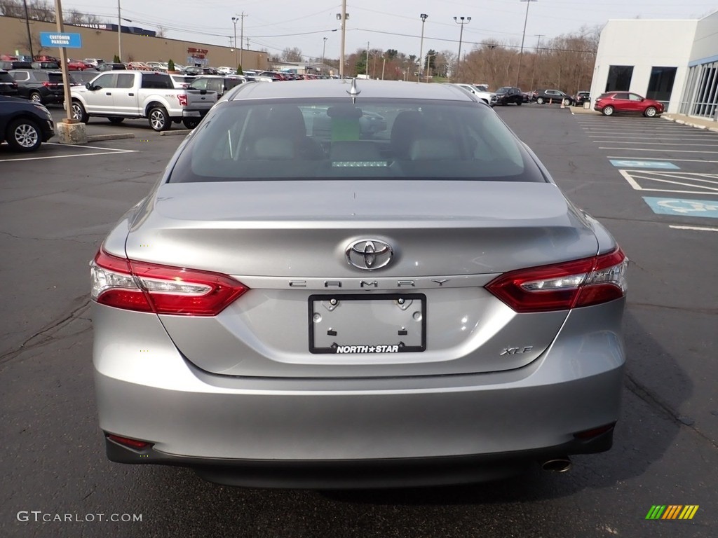 2019 Camry XLE - Celestial Silver Metallic / Ash photo #6