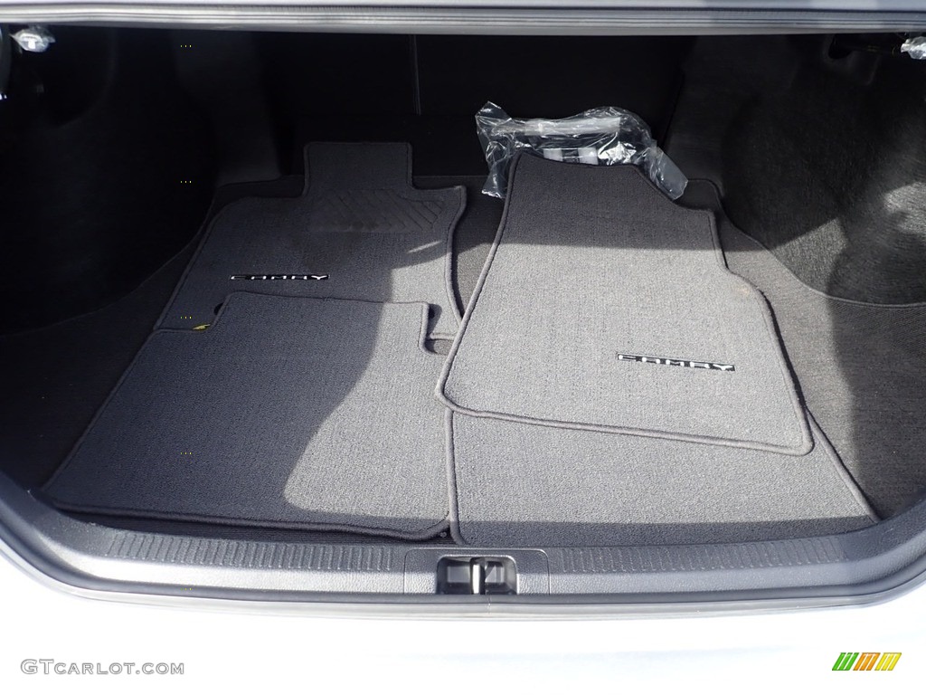 2019 Camry XLE - Celestial Silver Metallic / Ash photo #7