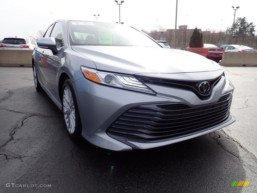 2019 Camry XLE - Celestial Silver Metallic / Ash photo #12