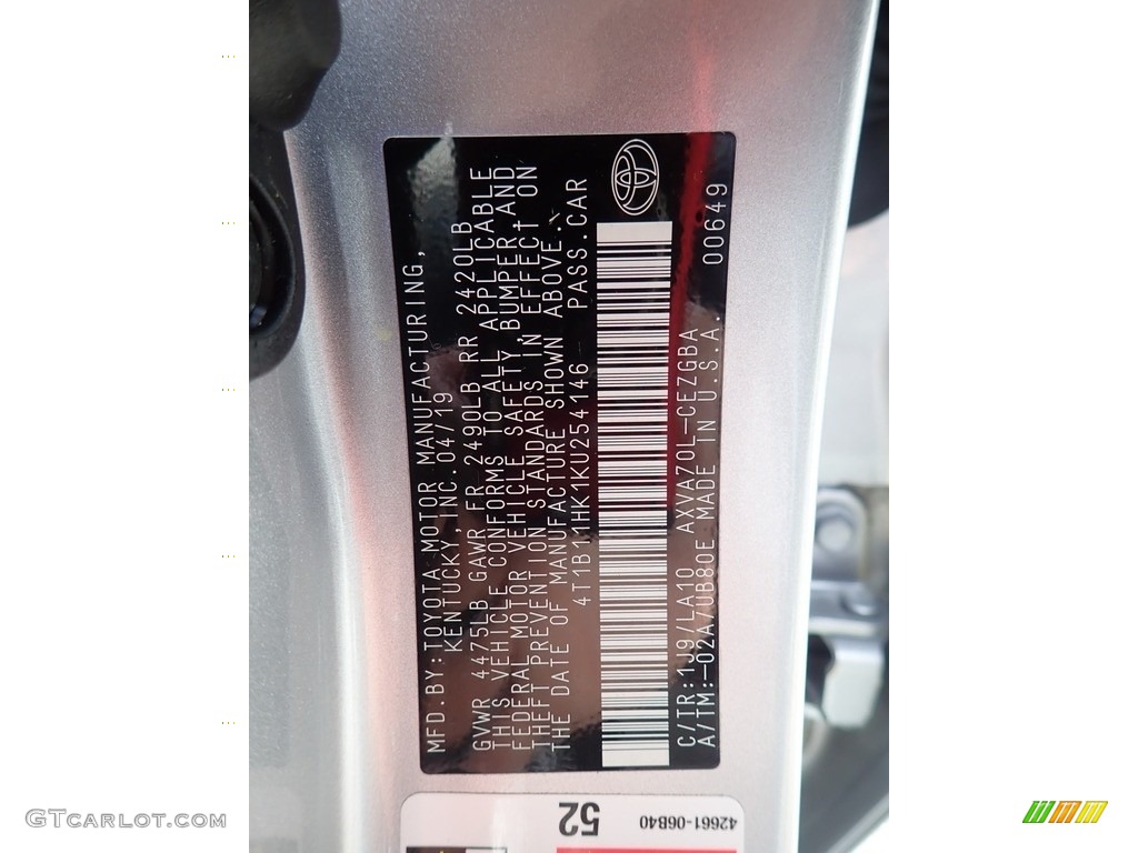 2019 Camry XLE - Celestial Silver Metallic / Ash photo #28