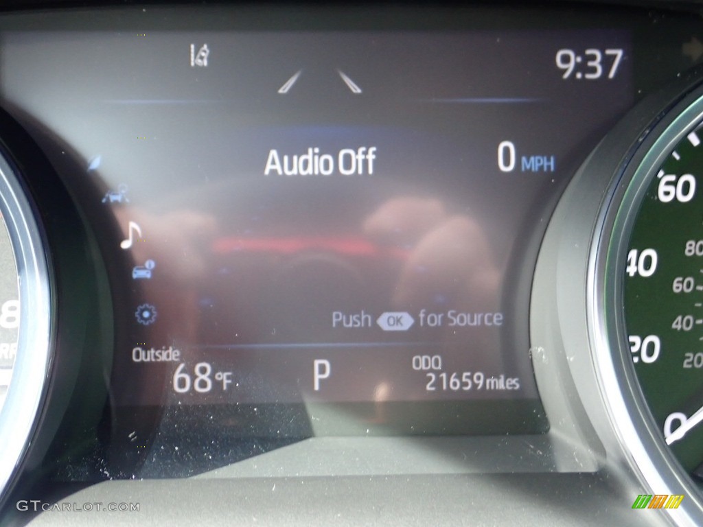 2019 Camry XLE - Celestial Silver Metallic / Ash photo #29