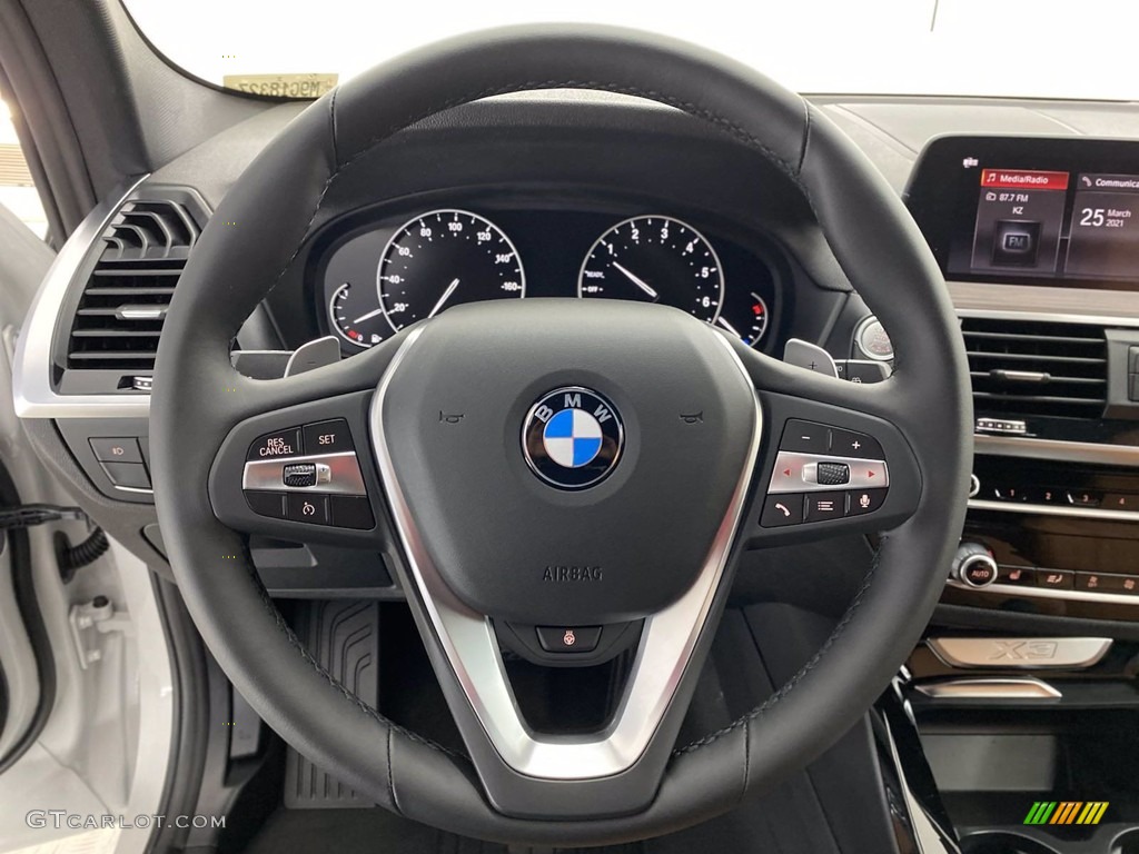 2021 BMW X3 sDrive30i Steering Wheel Photos