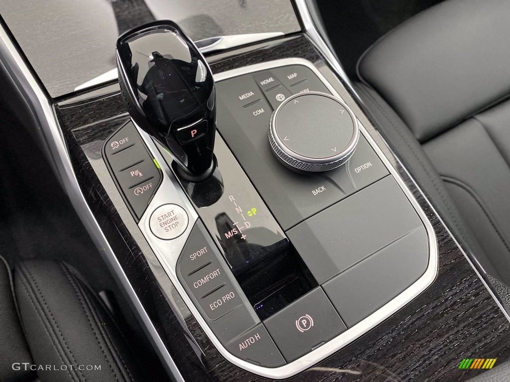 2021 3 Series 330i Sedan - Alpine White / Black photo #22