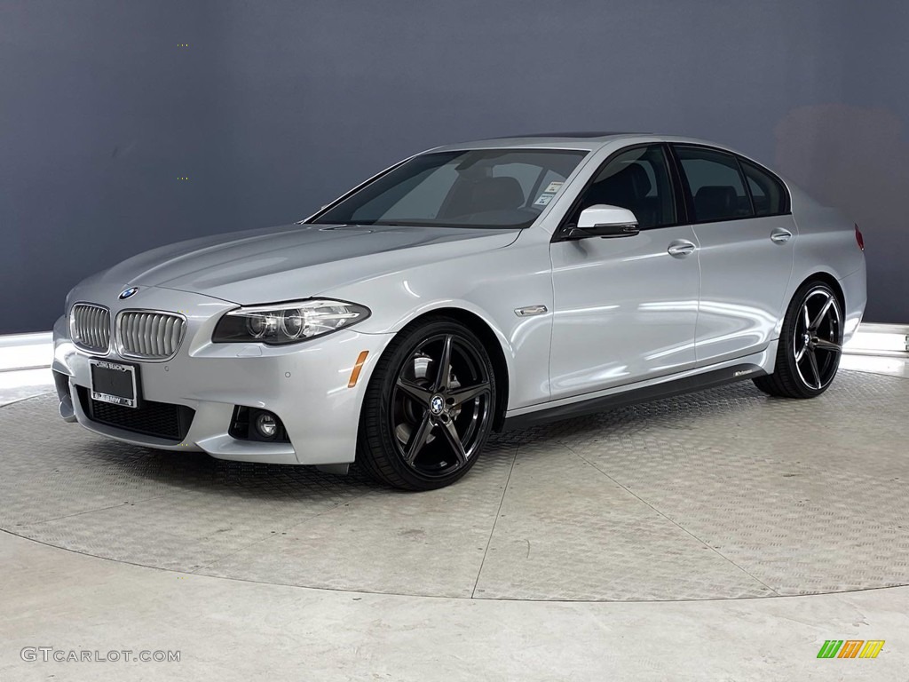 Glacier Silver Metallic 2015 BMW 5 Series 550i Sedan Exterior Photo #141497972