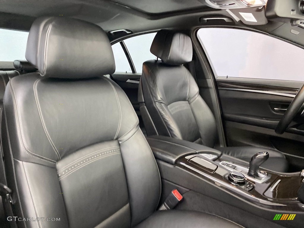 2015 BMW 5 Series 550i Sedan Front Seat Photos