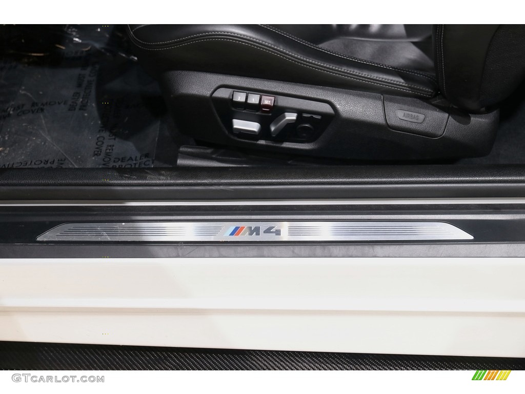 2016 M4 Coupe - Mineral White Metallic / Black photo #6