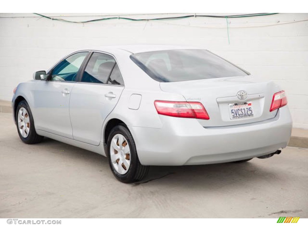 2007 Camry LE - Titanium Metallic / Ash photo #2