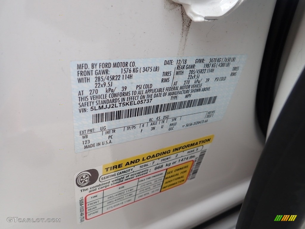 2019 Navigator Color Code UG for White Platinum Metallic Tri-Coat Photo #141507310
