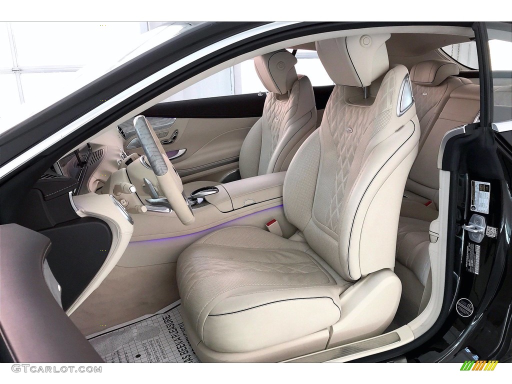 2017 Mercedes-Benz S 550 4Matic Coupe Front Seat Photos