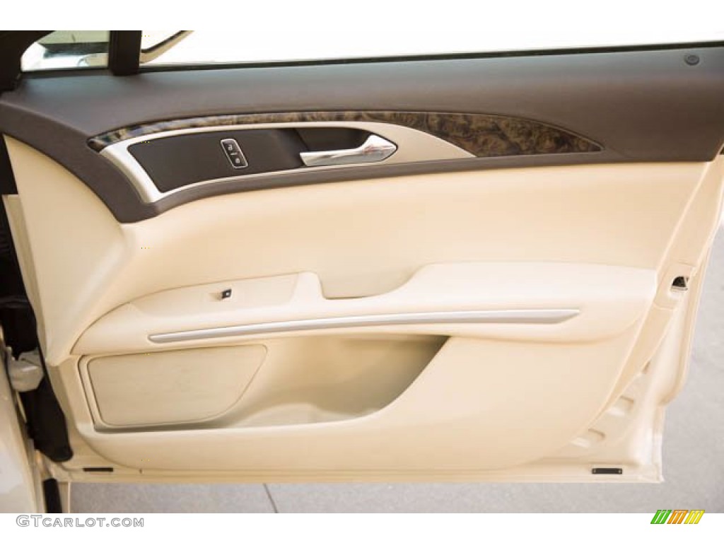 2015 Lincoln MKZ Hybrid Door Panel Photos
