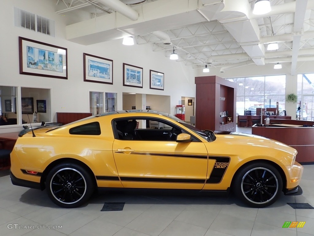 Yellow Blaze Metallic Tri-Coat Ford Mustang