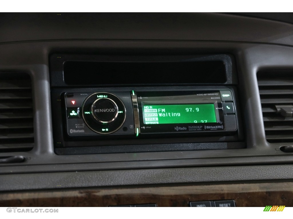 2011 Grand Marquis LS Ultimate Edition - Black / Light Camel photo #11