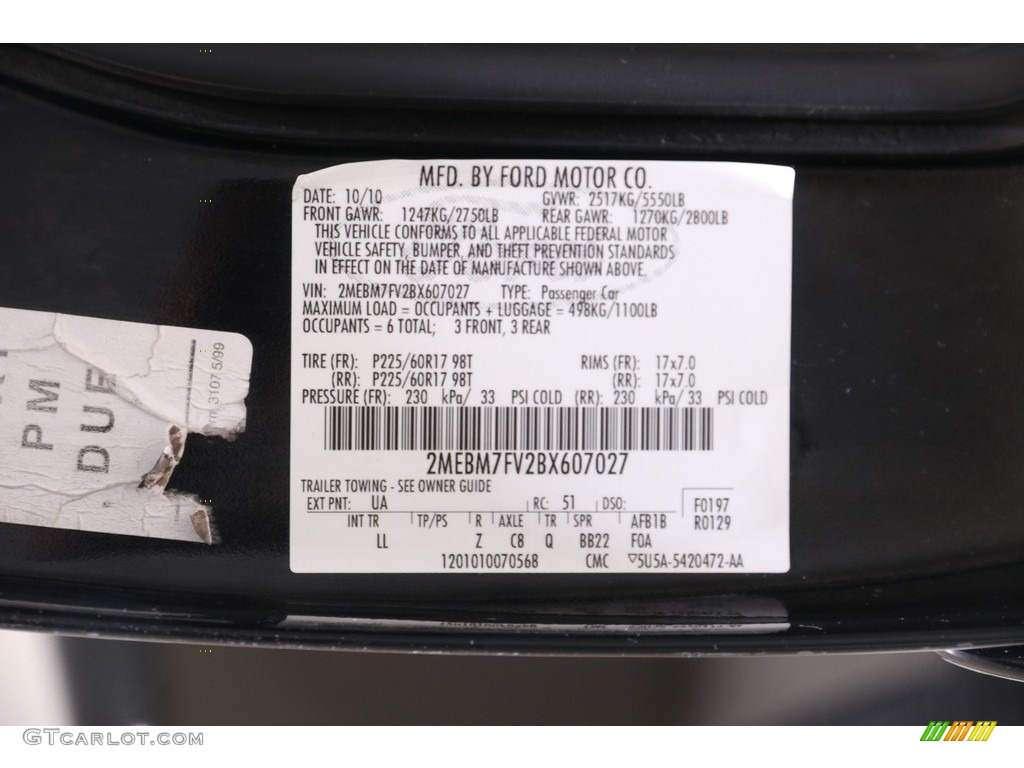 2011 Grand Marquis LS Ultimate Edition - Black / Light Camel photo #19