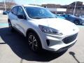 Oxford White - Escape SE 4WD Photo No. 3