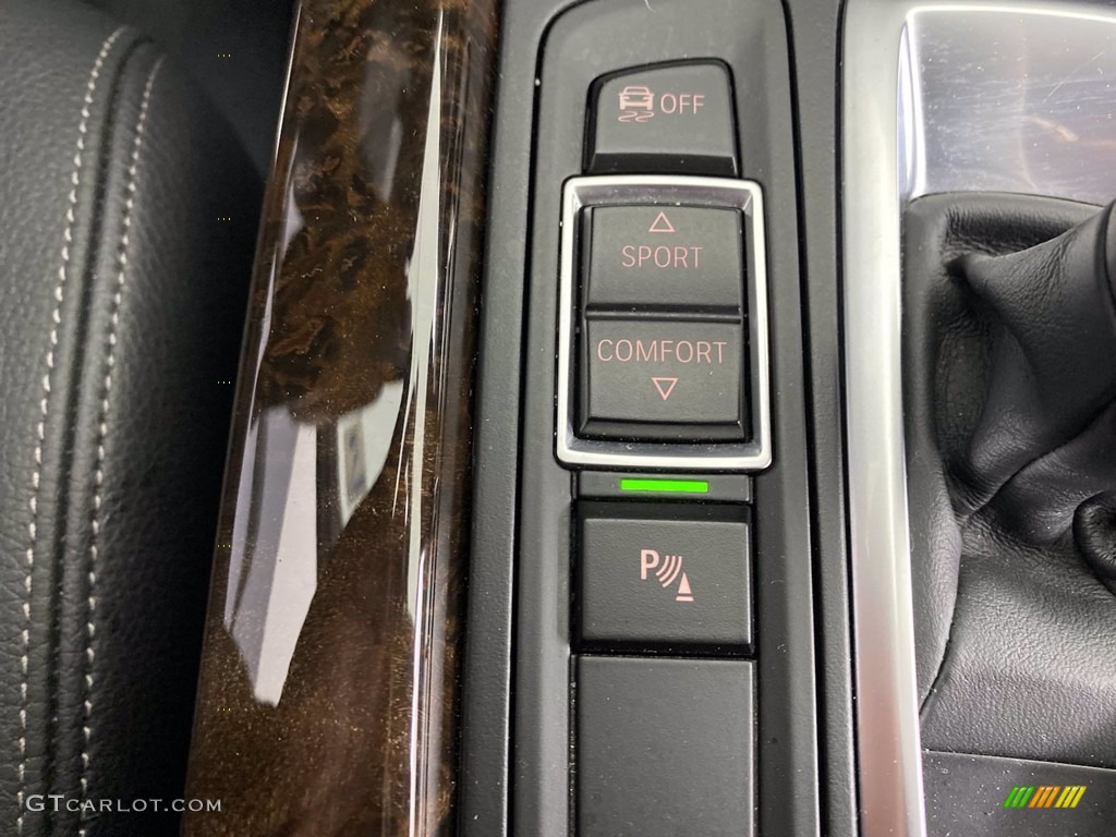 2018 X5 sDrive35i - Glacier Silver Metallic / Black photo #28