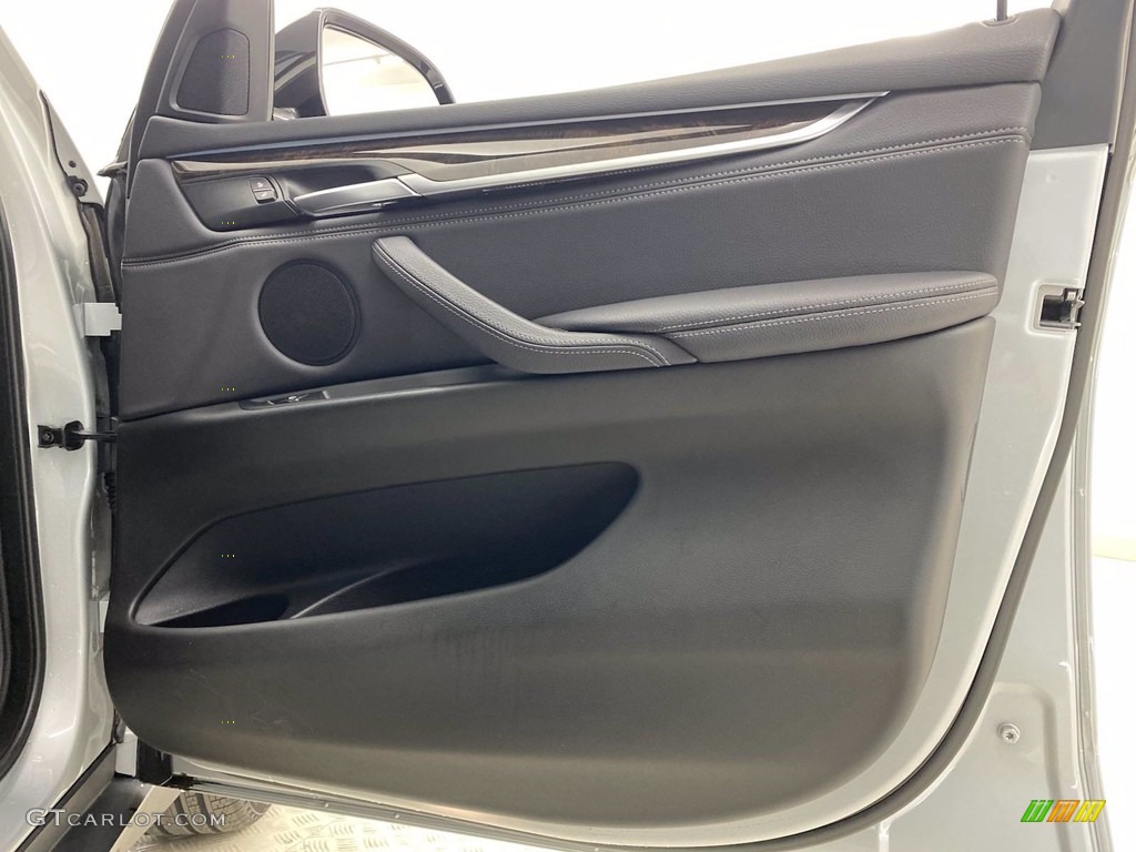 2018 X5 sDrive35i - Glacier Silver Metallic / Black photo #32