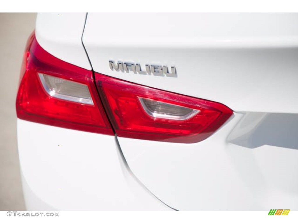 2018 Malibu LS - Summit White / Jet Black photo #12