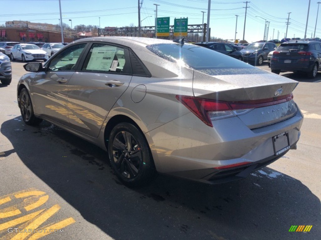 2021 Elantra SEL - Fluid Metal / Black photo #3