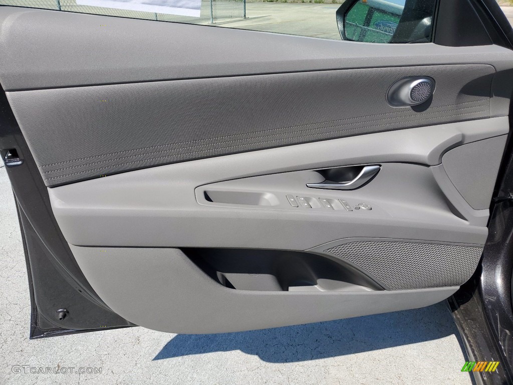 2021 Hyundai Elantra SEL Medium Gray Door Panel Photo #141524722