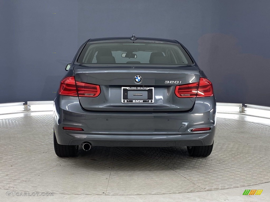 2018 3 Series 320i Sedan - Mineral Grey Metallic / Black photo #4