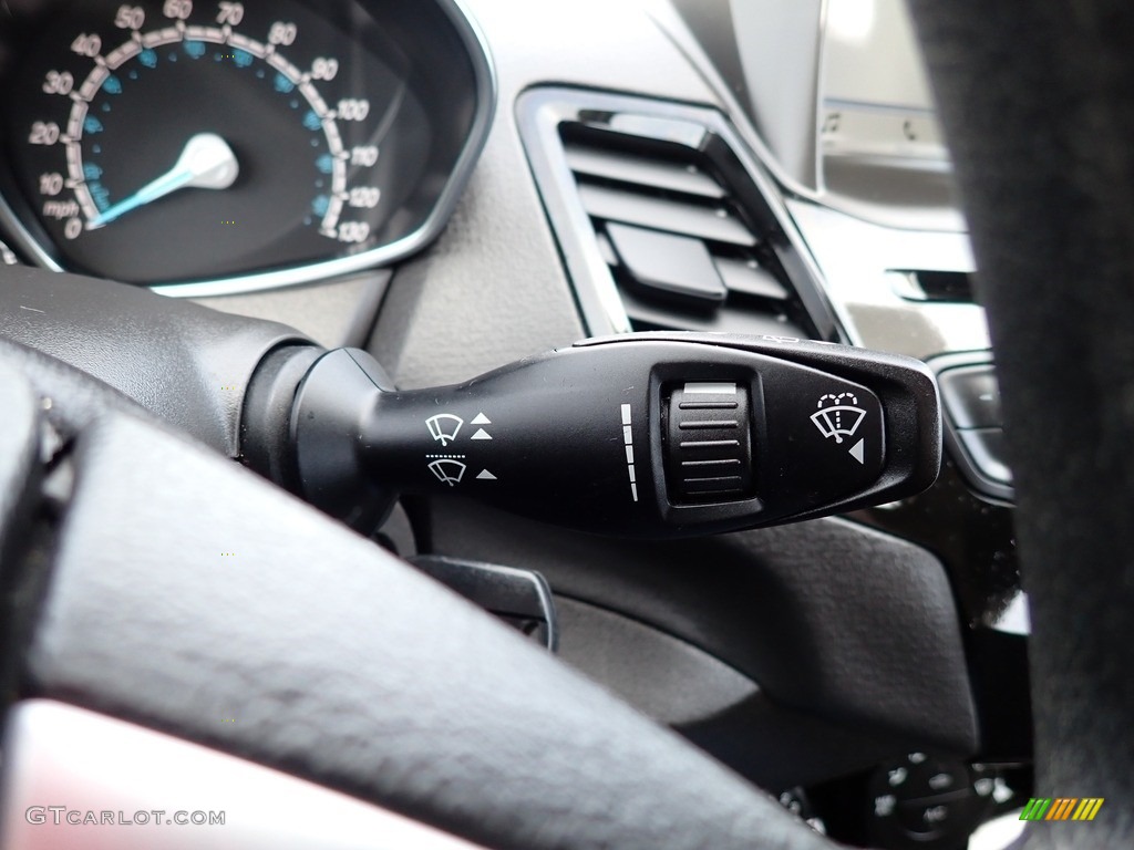 2018 Fiesta SE Hatchback - Ingot Silver / Charcoal Black photo #26