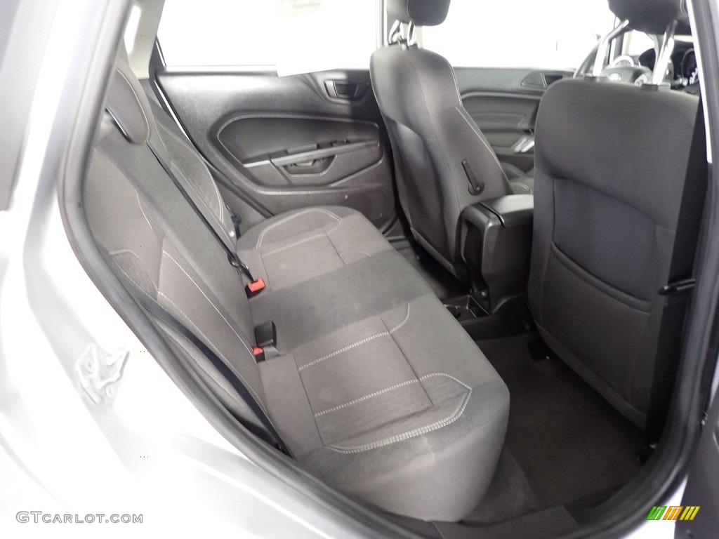 2018 Fiesta SE Hatchback - Ingot Silver / Charcoal Black photo #37