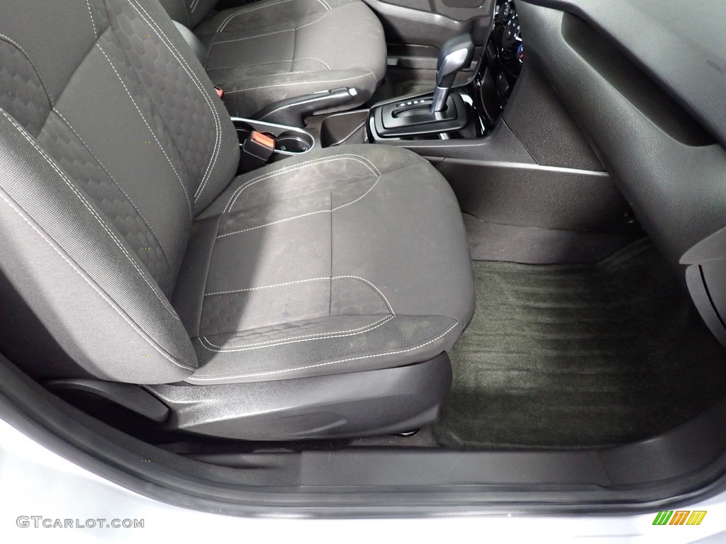 2018 Fiesta SE Hatchback - Ingot Silver / Charcoal Black photo #39