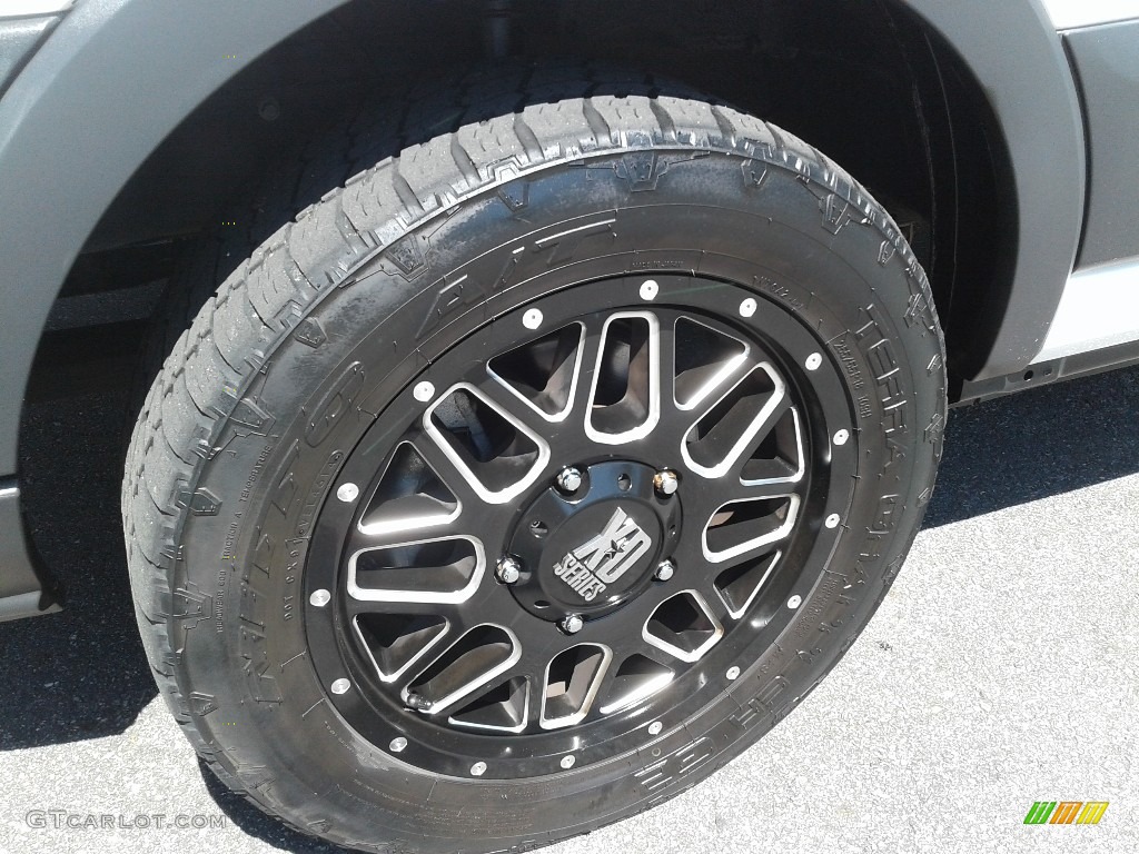 2015 Ford Transit Van 150 LR Regular Custom Wheels Photos