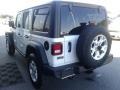 Bright White - Wrangler Unlimited Islander 4x4 Photo No. 8