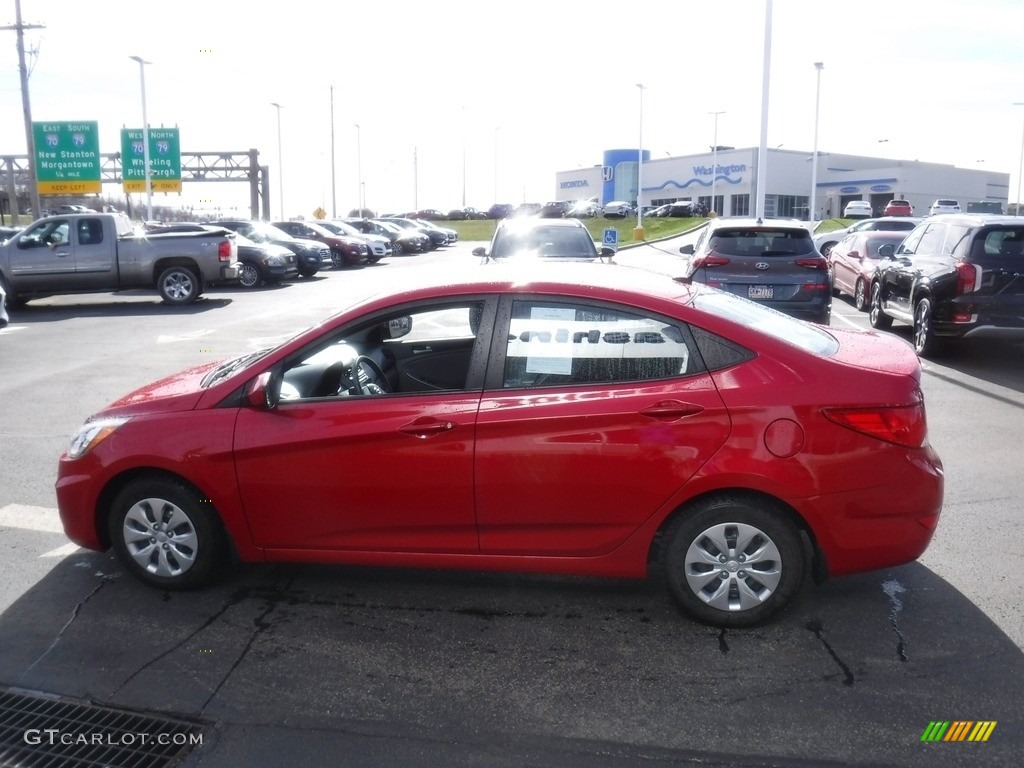 2016 Accent SE Sedan - Boston Red / Gray photo #6