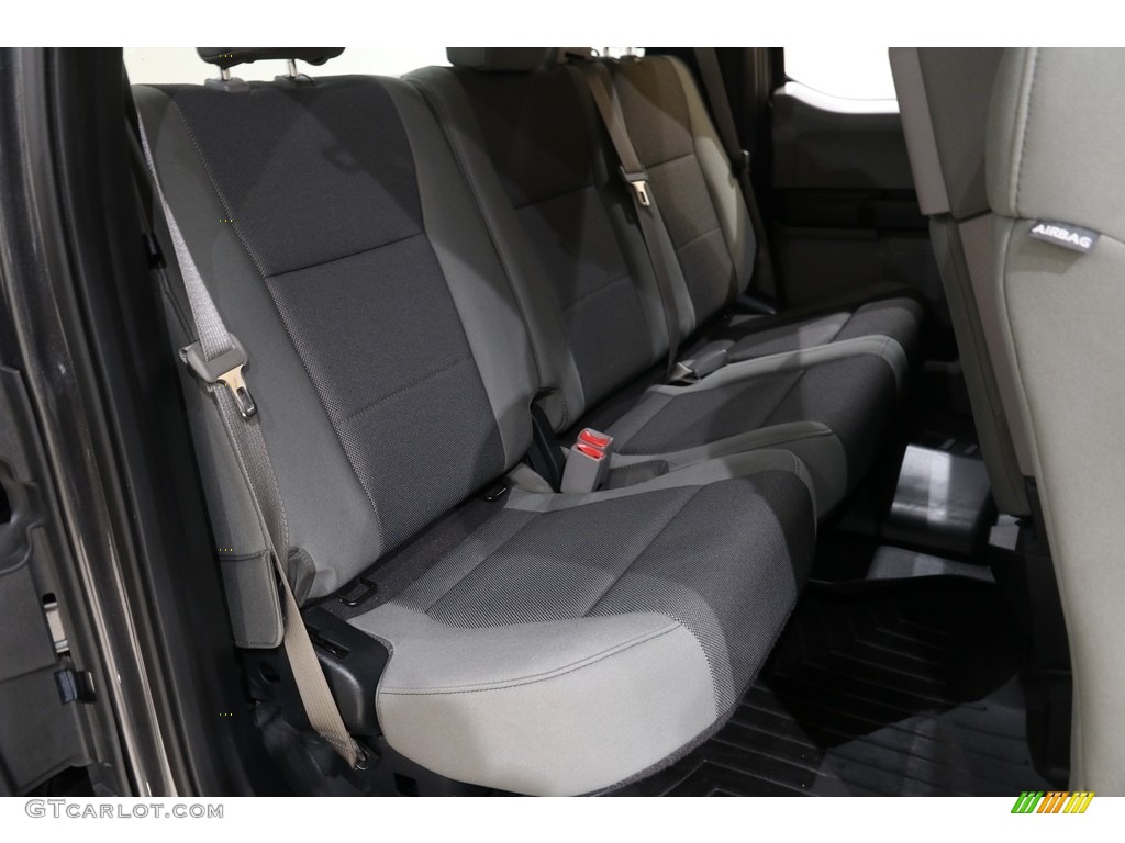 2017 F150 XL SuperCab 4x4 - Magnetic / Earth Gray photo #17