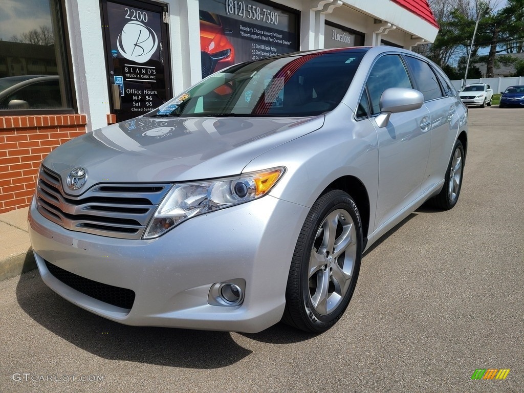 2010 Venza V6 AWD - Classic Silver Metallic / Gray photo #2