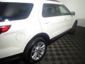 2018 Oxford White Ford Explorer XLT 4WD  photo #23
