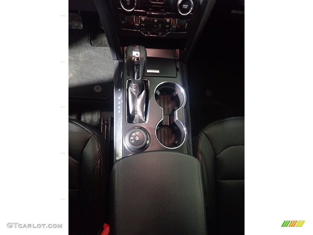 2018 Explorer XLT 4WD - Oxford White / Ebony Black photo #37