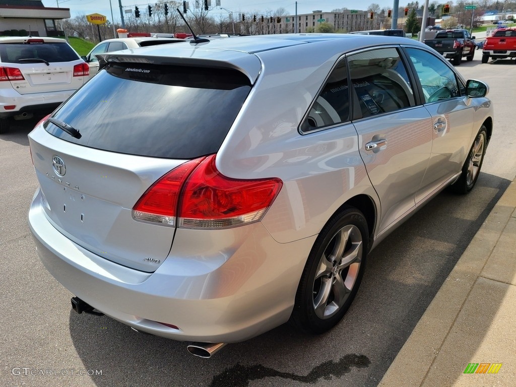 2010 Venza V6 AWD - Classic Silver Metallic / Gray photo #46