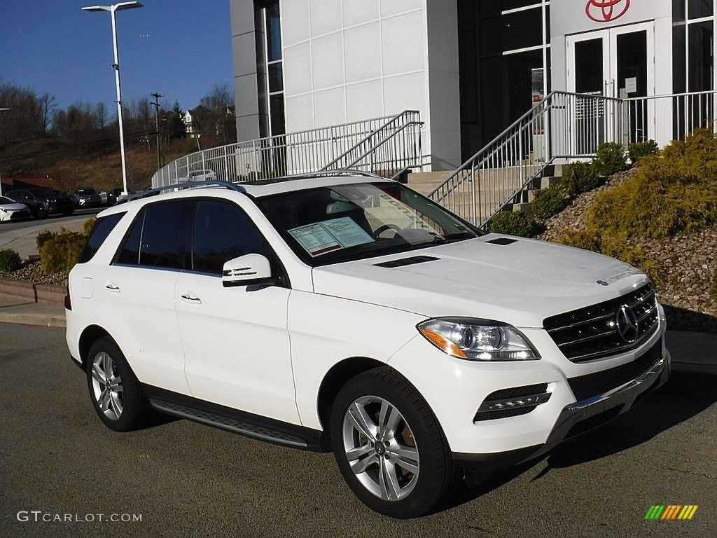 2015 ML 350 4Matic - Polar White / Black photo #1