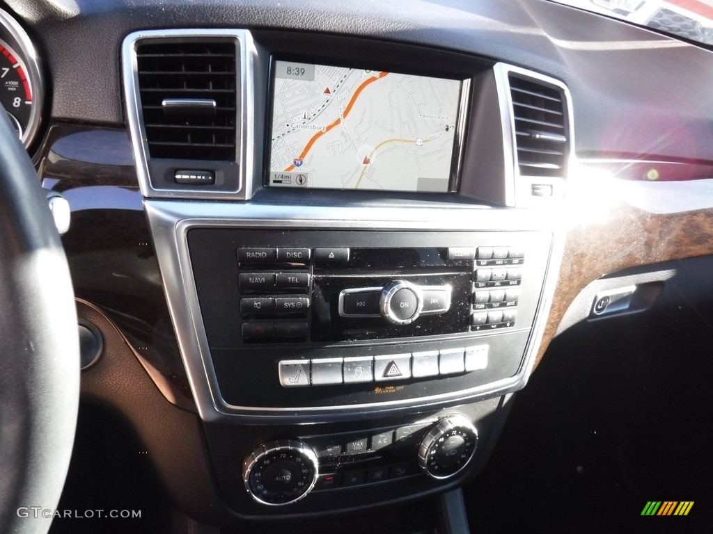 2015 ML 350 4Matic - Polar White / Black photo #3