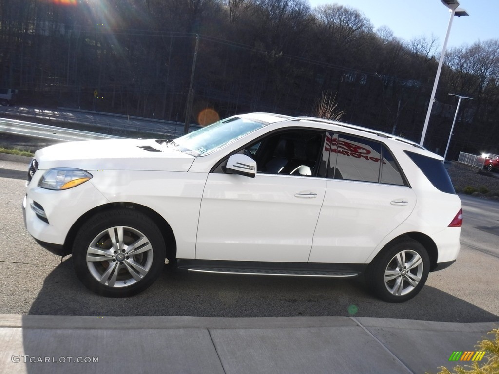 2015 ML 350 4Matic - Polar White / Black photo #14