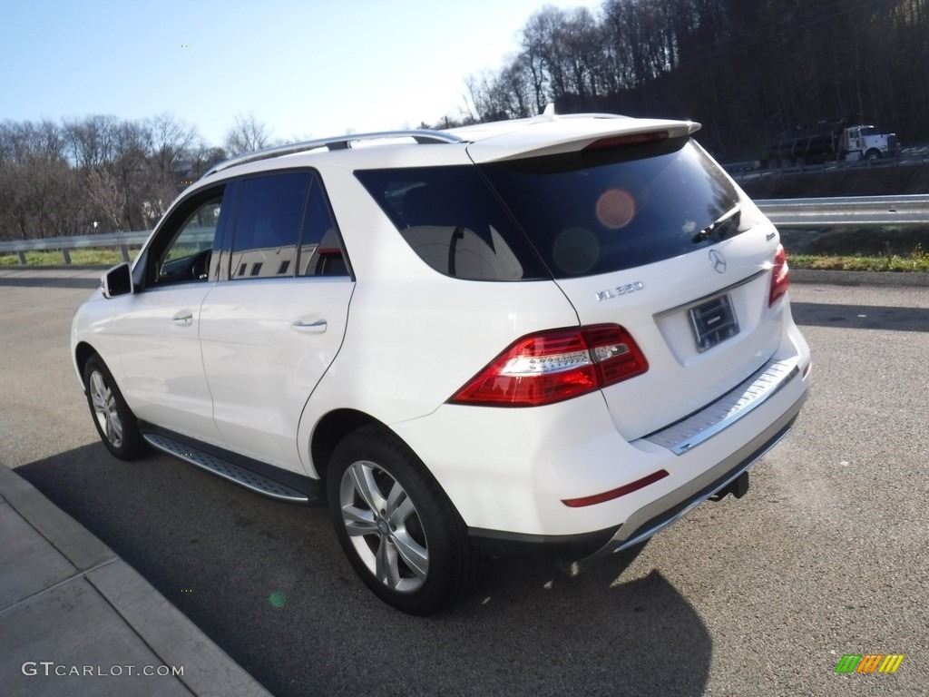 2015 ML 350 4Matic - Polar White / Black photo #15