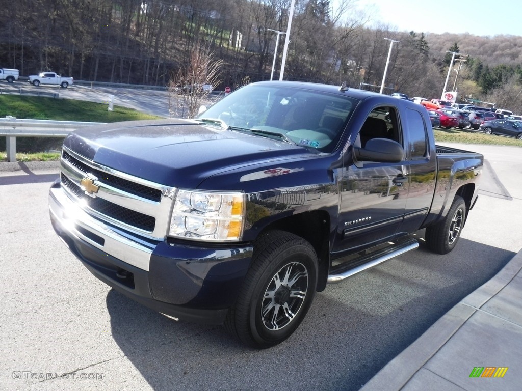 2011 Silverado 1500 LS Extended Cab 4x4 - Blue Granite Metallic / Dark Titanium photo #10
