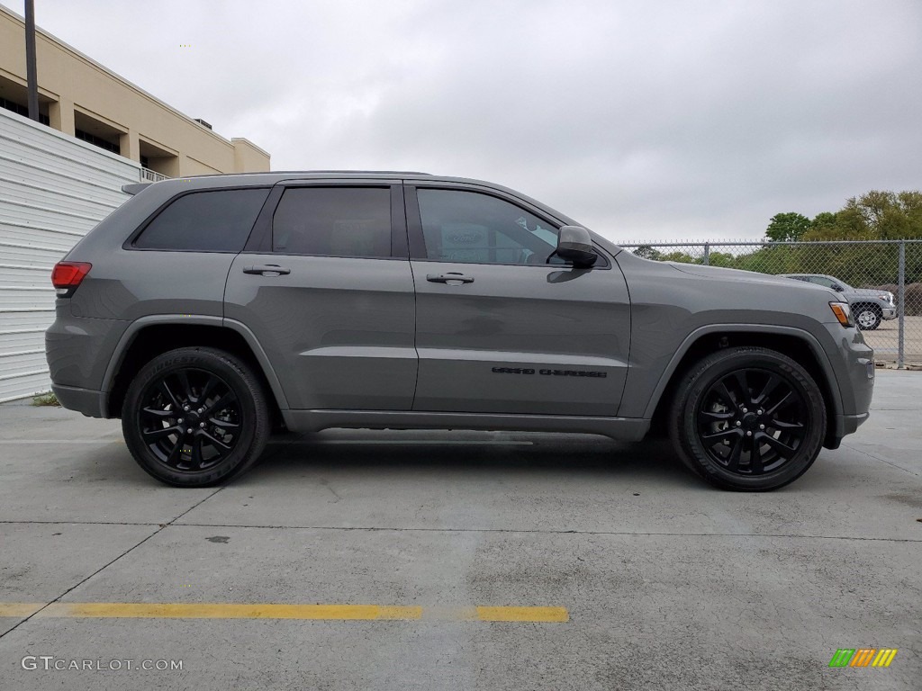 2019 Grand Cherokee Altitude - Sting-Gray / Black photo #12