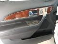 2012 White Platinum Metallic Tri-Coat Lincoln MKX AWD  photo #24