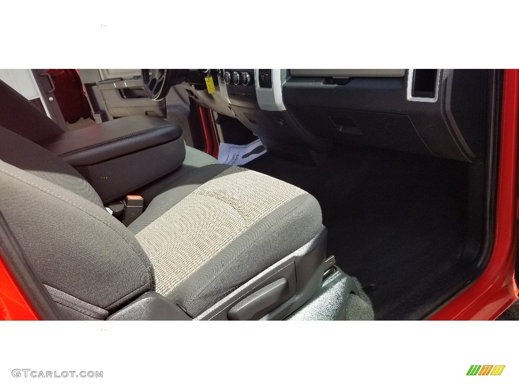 2012 Dodge Ram 2500 HD SLT Regular Cab 4x4 Front Seat Photo #141543459