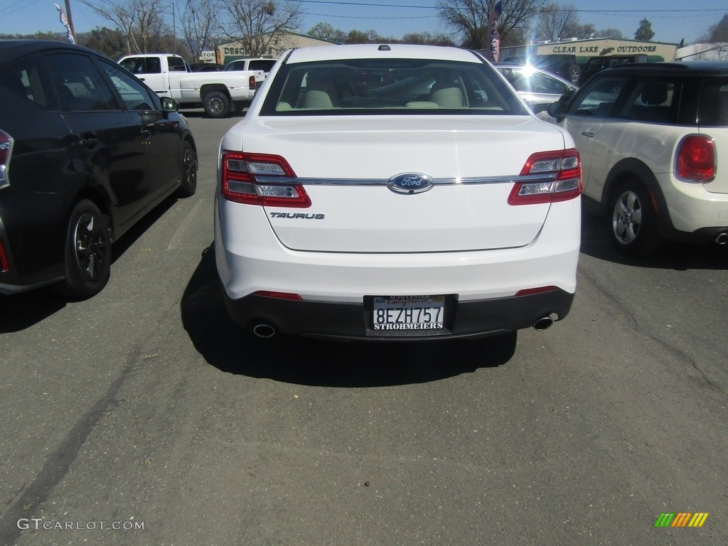 2018 Taurus SE - Oxford White / Dune photo #3