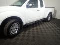 2015 Glacier White Nissan Frontier SV King Cab 4x4  photo #9